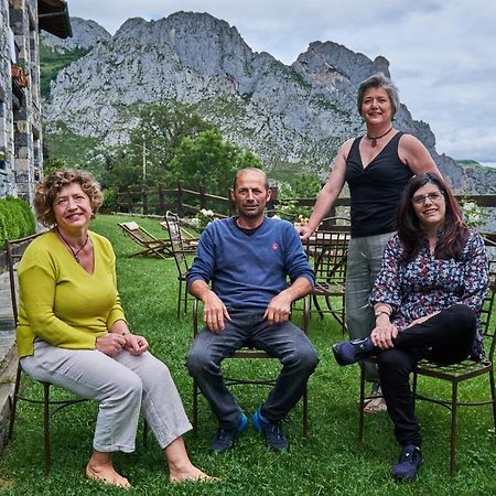 La Posada De Cucayo Dobres Exteriér fotografie