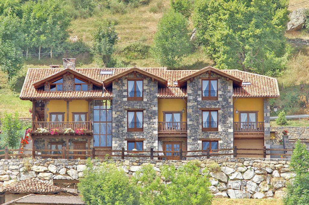 La Posada De Cucayo Dobres Exteriér fotografie